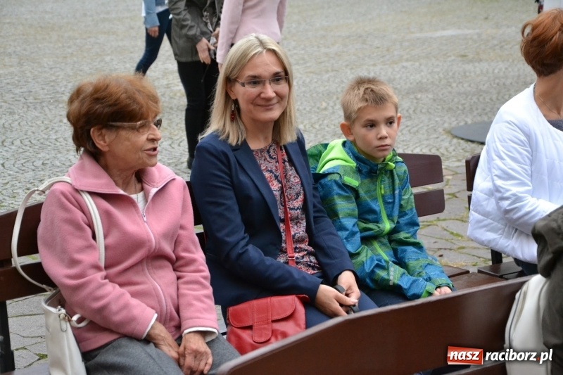 Zdjęcie w galerii na portalu naszraciborz.pl: I AM – Jestem - finał działań artystycznych podsumowano na Zamku Piastowskim wiadomości z regionu