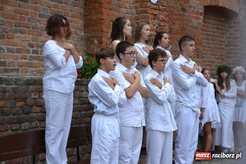 Zdjęcie w galerii na portalu naszraciborz.pl: I AM – Jestem - finał działań artystycznych podsumowano na Zamku Piastowskim wiadomości z regionu