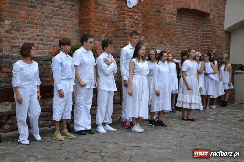 Zdjęcie w galerii na portalu naszraciborz.pl: I AM – Jestem - finał działań artystycznych podsumowano na Zamku Piastowskim wiadomości z regionu