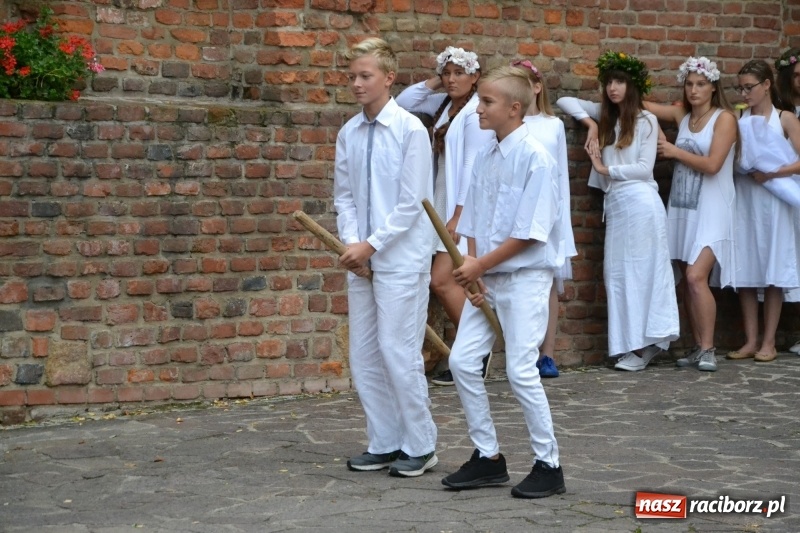 Zdjęcie w galerii na portalu naszraciborz.pl: I AM – Jestem - finał działań artystycznych podsumowano na Zamku Piastowskim wiadomości z regionu