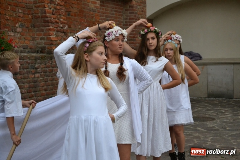 Zdjęcie w galerii na portalu naszraciborz.pl: I AM – Jestem - finał działań artystycznych podsumowano na Zamku Piastowskim wiadomości z regionu