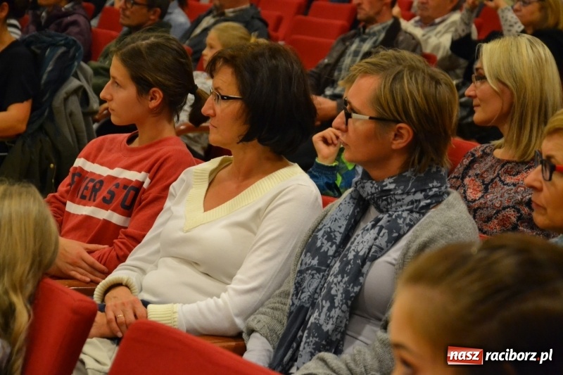 Zdjęcie w galerii na portalu naszraciborz.pl: I AM – Jestem - finał działań artystycznych podsumowano na Zamku Piastowskim wiadomości z regionu