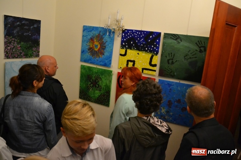 Zdjęcie w galerii na portalu naszraciborz.pl: I AM – Jestem - finał działań artystycznych podsumowano na Zamku Piastowskim wiadomości z regionu