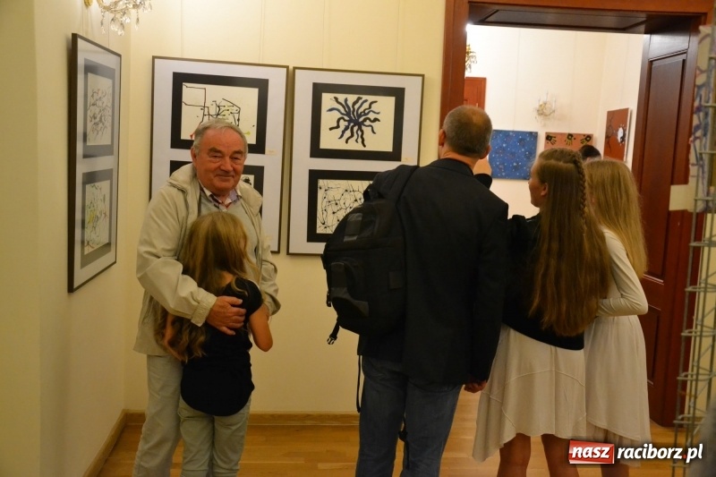 Zdjęcie w galerii na portalu naszraciborz.pl: I AM – Jestem - finał działań artystycznych podsumowano na Zamku Piastowskim wiadomości z regionu