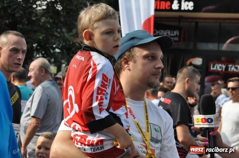 Zdjęcie w galerii na portalu naszraciborz.pl: III RAFAKO Półmaraton Racibórz - 20 tys. zł dla Michałka! wiadomości z regionu