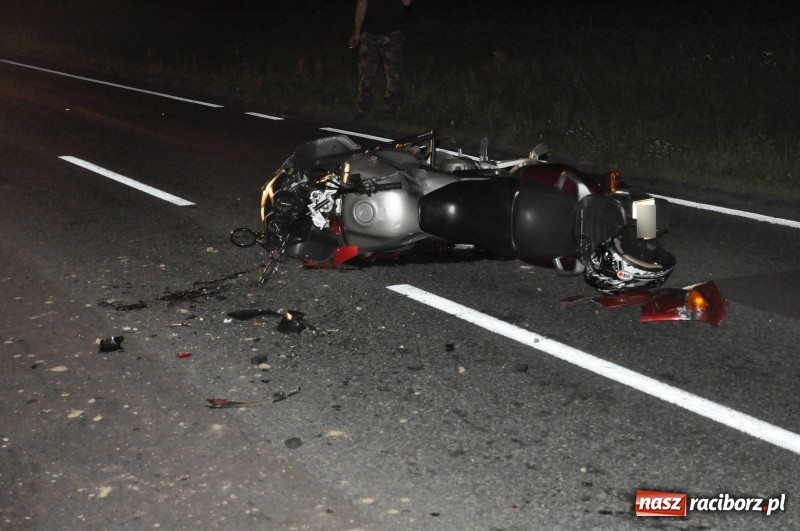 Zdjęcie w galerii na portalu naszraciborz.pl: Hondą, która wczoraj najechała na tył koparki w Kornicach, kierował 70-latek z Raciborza wiadomości z regionu