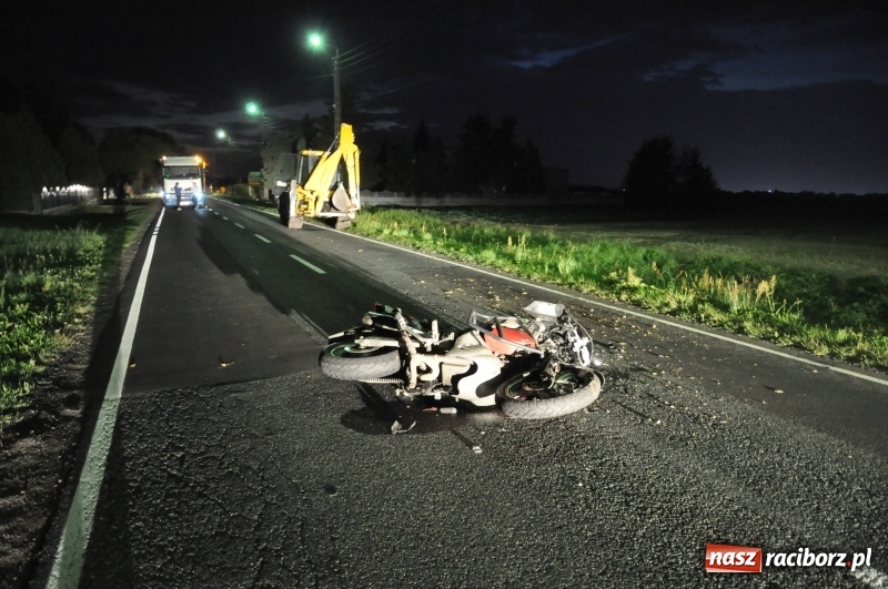 Zdjęcie w galerii na portalu naszraciborz.pl: Hondą, która wczoraj najechała na tył koparki w Kornicach, kierował 70-latek z Raciborza wiadomości z regionu