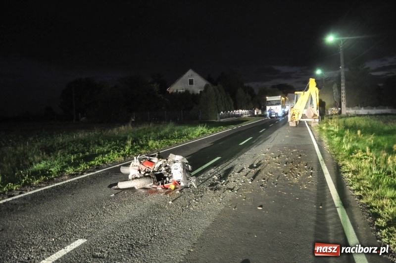 Zdjęcie w galerii na portalu naszraciborz.pl: Hondą, która wczoraj najechała na tył koparki w Kornicach, kierował 70-latek z Raciborza wiadomości z regionu