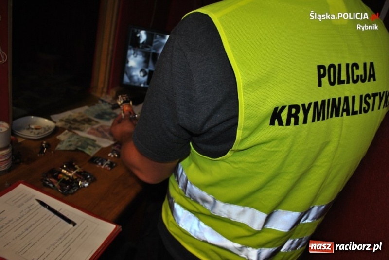 Zdjęcie w galerii na portalu naszraciborz.pl: Grupa handlarzy dopalaczami rozbita w Rybniku FOTO i WIDEO wiadomości z regionu