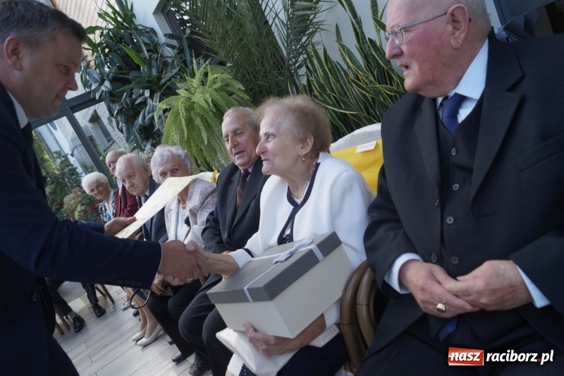 Zdjęcie w galerii na portalu naszraciborz.pl: Miłość, wierność i uczciwość... Złote i diamentowe jubileusze w Nędzy  wiadomości z regionu