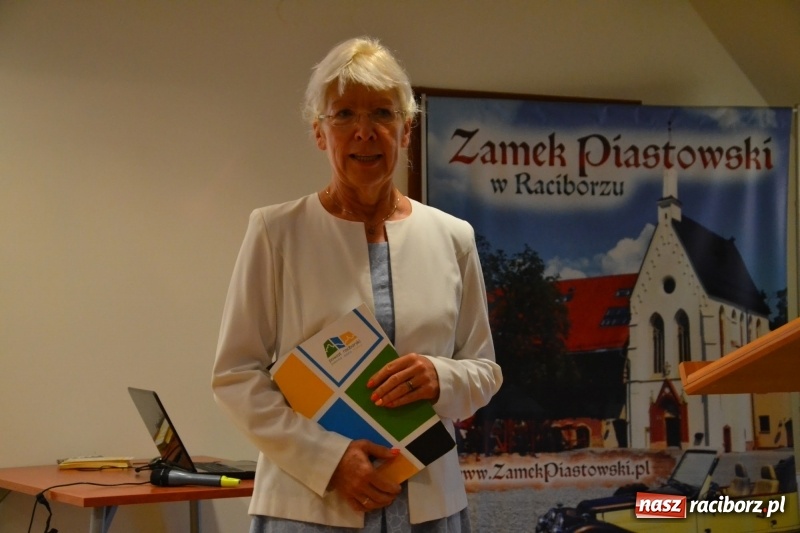 Zdjęcie w galerii na portalu naszraciborz.pl: Zgarnij dotację! – konferencja na Zamku Piastowskim za nami wiadomości z regionu