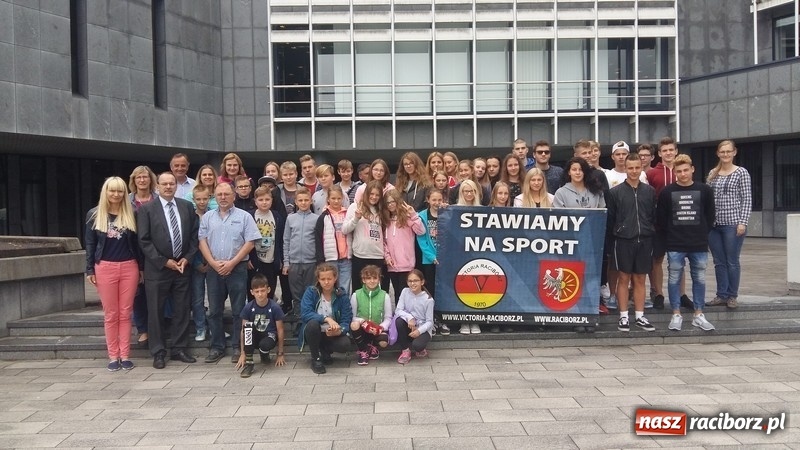 Zdjęcie w galerii na portalu naszraciborz.pl: Pływacy z Raciborza z sukcesami na zawodach pływackich w Werdohl wiadomości z regionu