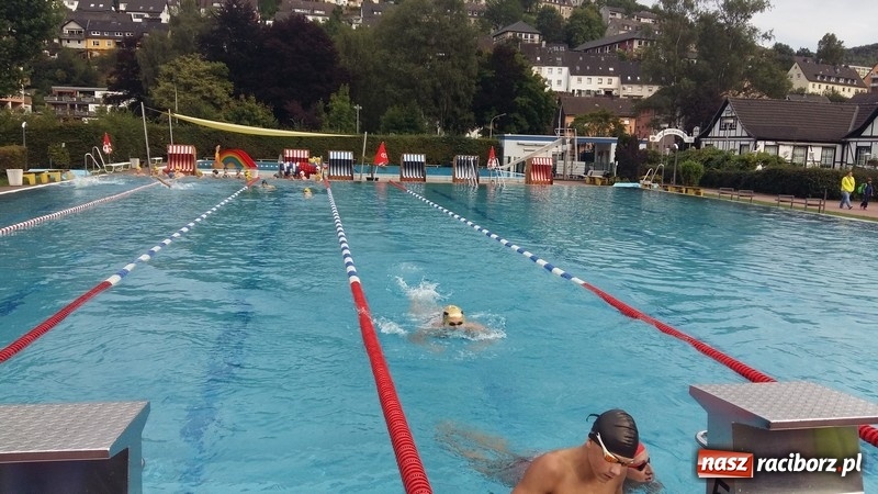 Zdjęcie w galerii na portalu naszraciborz.pl: Pływacy z Raciborza z sukcesami na zawodach pływackich w Werdohl wiadomości z regionu