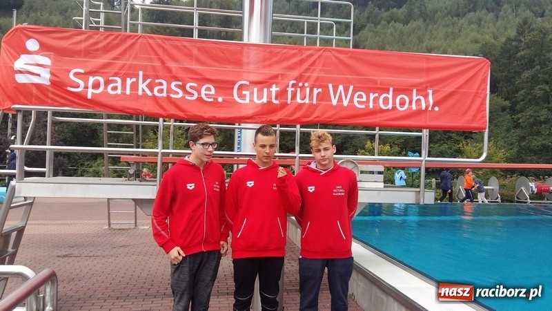 Zdjęcie w galerii na portalu naszraciborz.pl: Pływacy z Raciborza z sukcesami na zawodach pływackich w Werdohl wiadomości z regionu