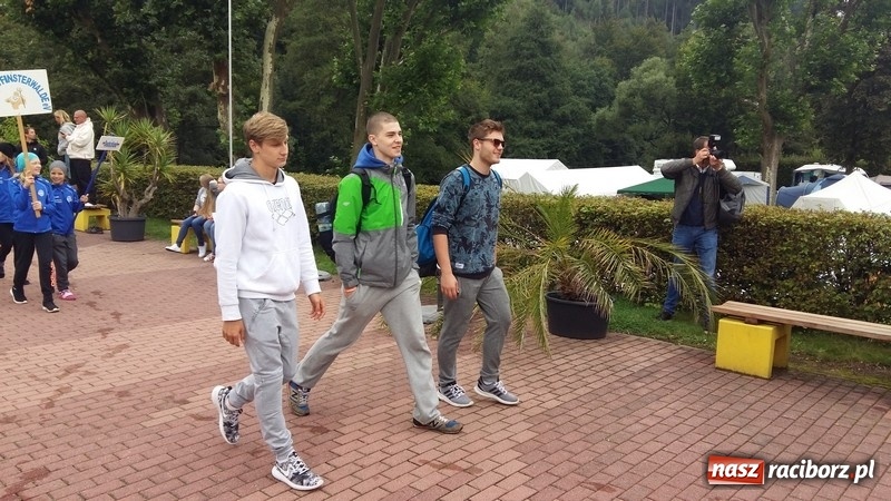 Zdjęcie w galerii na portalu naszraciborz.pl: Pływacy z Raciborza z sukcesami na zawodach pływackich w Werdohl wiadomości z regionu