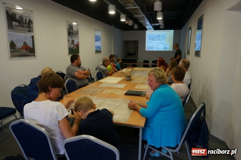 Zdjęcie w galerii na portalu naszraciborz.pl: Podróż studyjna dziennikarzy i przedstawicieli branży turystycznej po ziemi raciborskiej  wiadomości z regionu