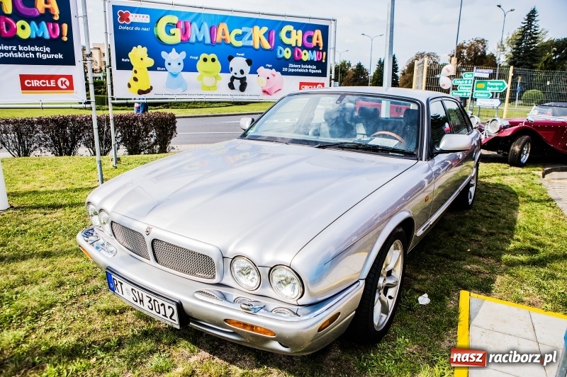 Zdjęcie w galerii na portalu naszraciborz.pl: W Raciborzu powitano nową markę paliwową. Circle K zastąpiła Statoil wiadomości z regionu