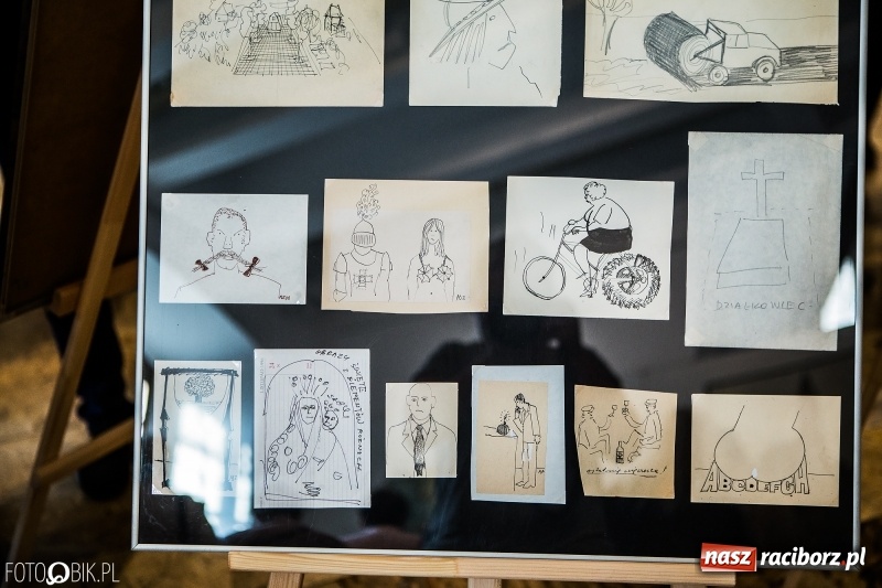 Zdjęcie w galerii na portalu naszraciborz.pl: Małżeństwo ze sztuką w tle w raciborskim Muzeum wiadomości z regionu