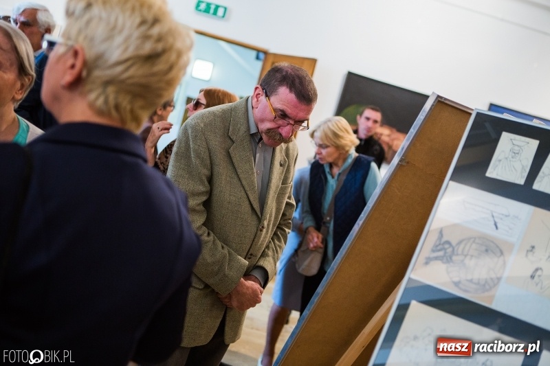 Zdjęcie w galerii na portalu naszraciborz.pl: Małżeństwo ze sztuką w tle w raciborskim Muzeum wiadomości z regionu