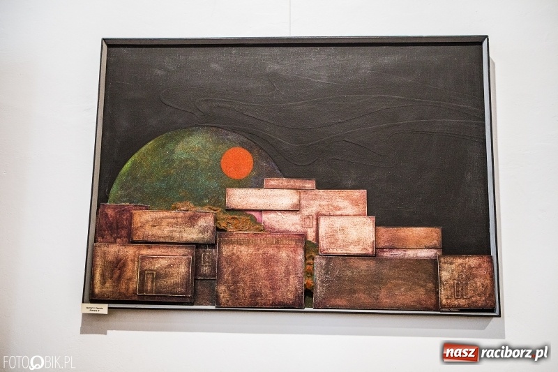 Zdjęcie w galerii na portalu naszraciborz.pl: Małżeństwo ze sztuką w tle w raciborskim Muzeum wiadomości z regionu