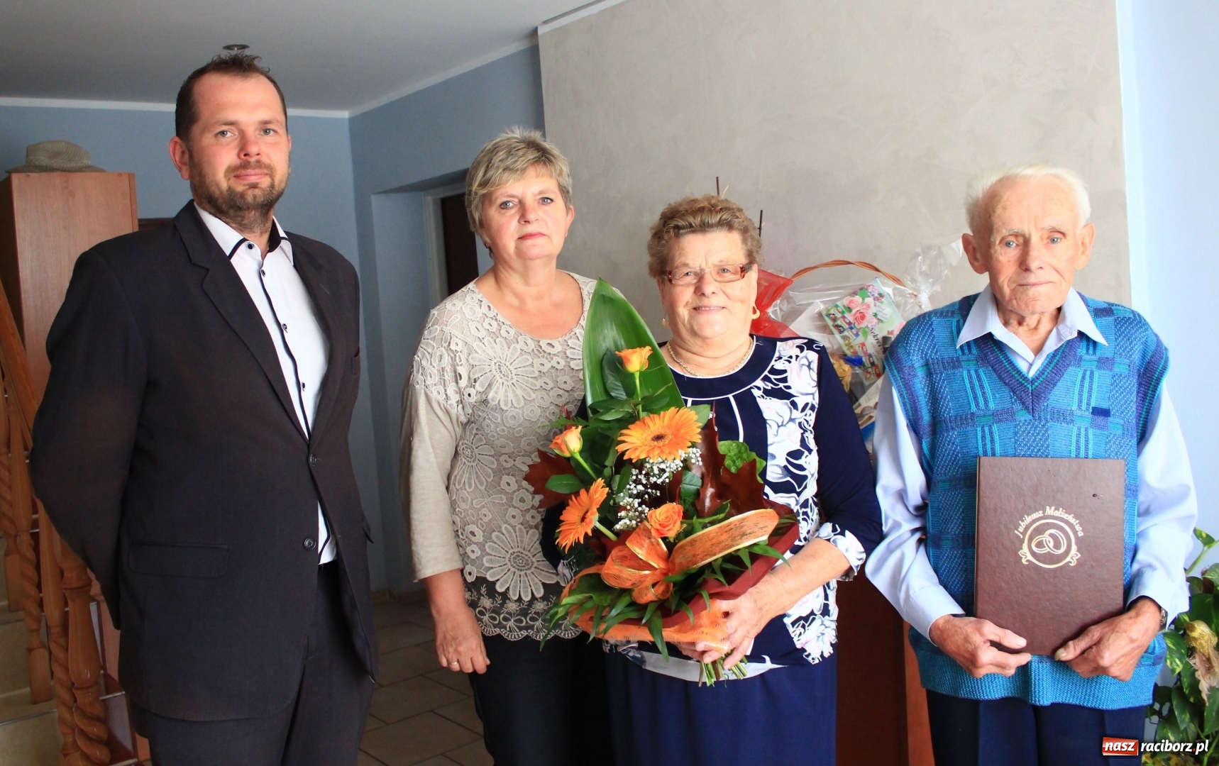 Zdjęcie w galerii na portalu naszraciborz.pl: Razem na dobre i na złe, od 60 już lat. Diamentowe gody państwa Szafarczyków wiadomości z regionu