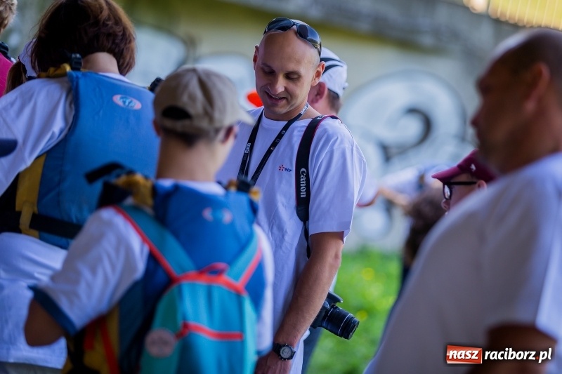 Zdjęcie w galerii na portalu naszraciborz.pl: XV Regionalny Spływ Kajakowy Olimpiad Specjalnych z Raciborza do Kędzierzyna Koźla wiadomości z regionu
