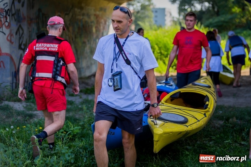 Zdjęcie w galerii na portalu naszraciborz.pl: XV Regionalny Spływ Kajakowy Olimpiad Specjalnych z Raciborza do Kędzierzyna Koźla wiadomości z regionu
