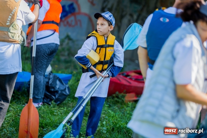 Zdjęcie w galerii na portalu naszraciborz.pl: XV Regionalny Spływ Kajakowy Olimpiad Specjalnych z Raciborza do Kędzierzyna Koźla wiadomości z regionu