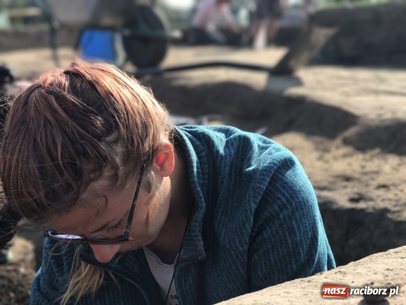 Zdjęcie w galerii na portalu naszraciborz.pl: Samborowice - celtycka wieś na Bursztynowym Szlaku. W tym roku doszło do ciekawych odkryć wiadomości z regionu