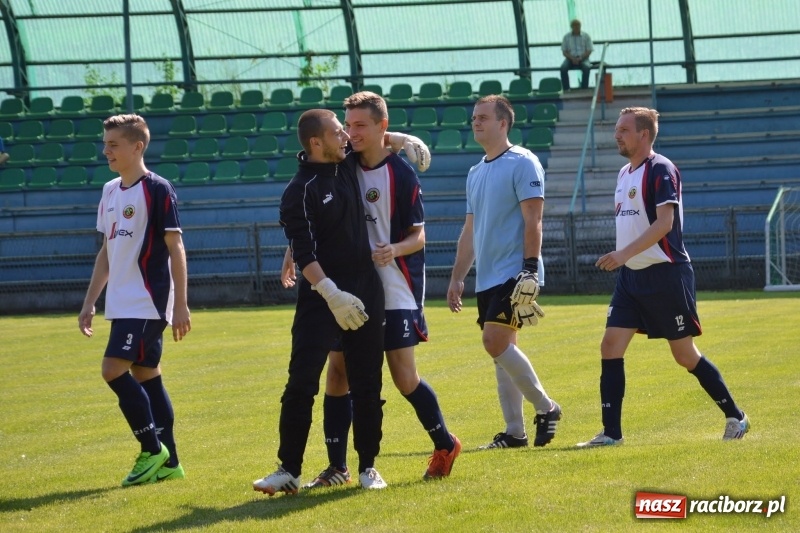 Zdjęcie w galerii na portalu naszraciborz.pl: Podział punktów w starciu Pszowa z Kobylą wiadomości z regionu