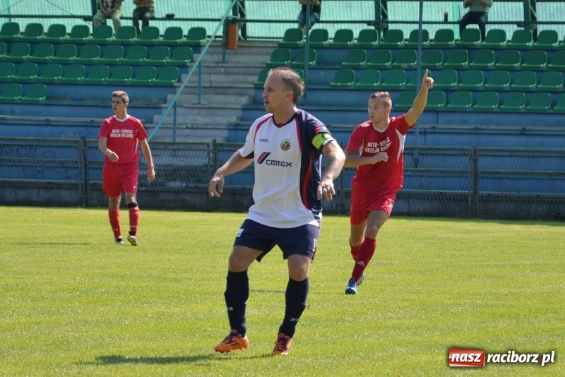 Zdjęcie w galerii na portalu naszraciborz.pl: Podział punktów w starciu Pszowa z Kobylą wiadomości z regionu