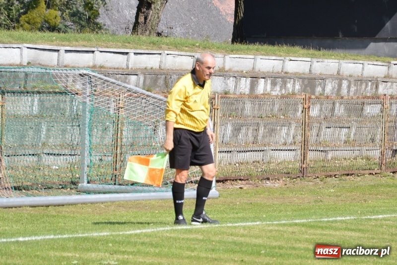 Zdjęcie w galerii na portalu naszraciborz.pl: Podział punktów w starciu Pszowa z Kobylą wiadomości z regionu