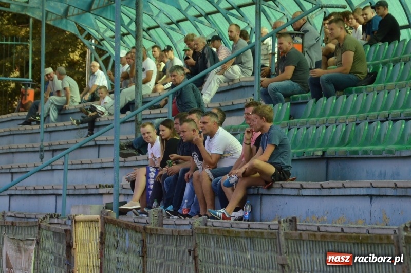 Zdjęcie w galerii na portalu naszraciborz.pl: Podział punktów w starciu Pszowa z Kobylą wiadomości z regionu