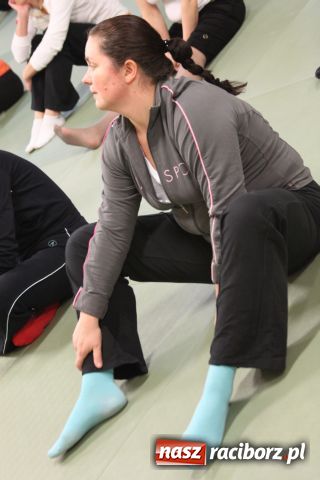 Zdjęcie w galerii na portalu naszraciborz.pl: Rzut, pad, mocny kopniak… wiadomości z regionu