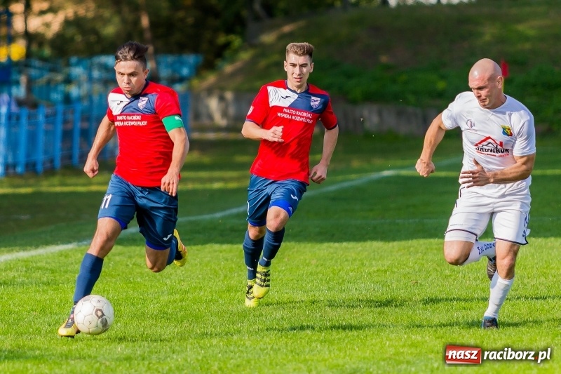 Zdjęcie w galerii na portalu naszraciborz.pl: Odra Centrum za mocna dla Unii Racibórz wiadomości z regionu
