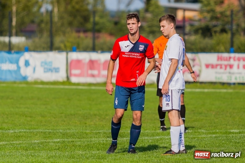 Zdjęcie w galerii na portalu naszraciborz.pl: Odra Centrum za mocna dla Unii Racibórz wiadomości z regionu