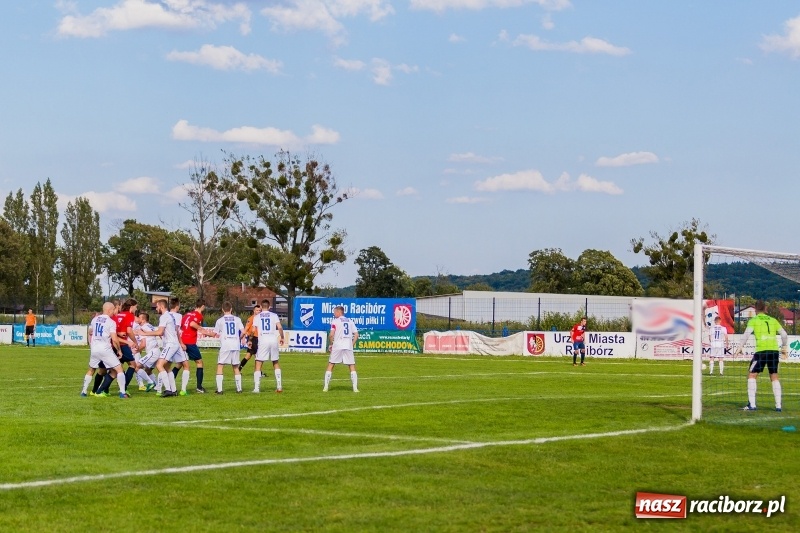 Zdjęcie w galerii na portalu naszraciborz.pl: Odra Centrum za mocna dla Unii Racibórz wiadomości z regionu