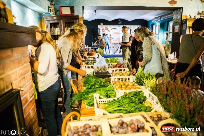Zdjęcie w galerii na portalu naszraciborz.pl: Jesienny BIObazar na Końcu Świata wiadomości z regionu