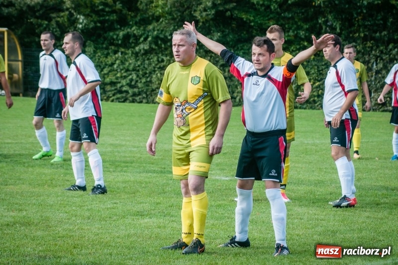 Zdjęcie w galerii na portalu naszraciborz.pl: Długo oczekiwane zwycięstwo Ocic przy Tuwima wiadomości z regionu