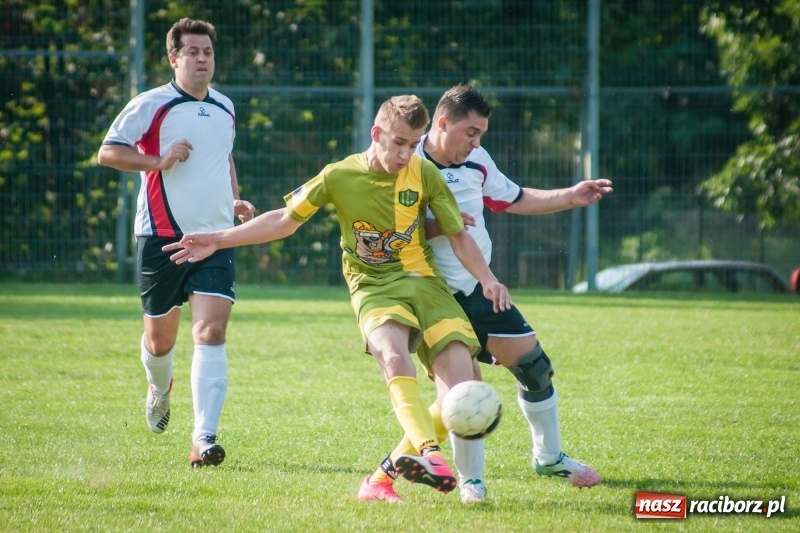 Zdjęcie w galerii na portalu naszraciborz.pl: Długo oczekiwane zwycięstwo Ocic przy Tuwima wiadomości z regionu