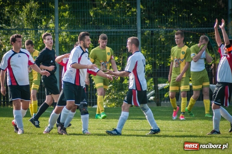 Zdjęcie w galerii na portalu naszraciborz.pl: Długo oczekiwane zwycięstwo Ocic przy Tuwima wiadomości z regionu