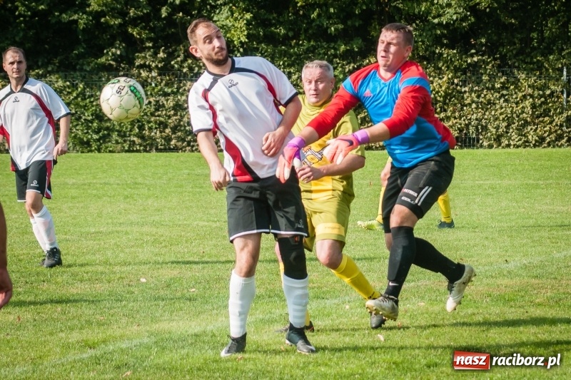 Zdjęcie w galerii na portalu naszraciborz.pl: Długo oczekiwane zwycięstwo Ocic przy Tuwima wiadomości z regionu