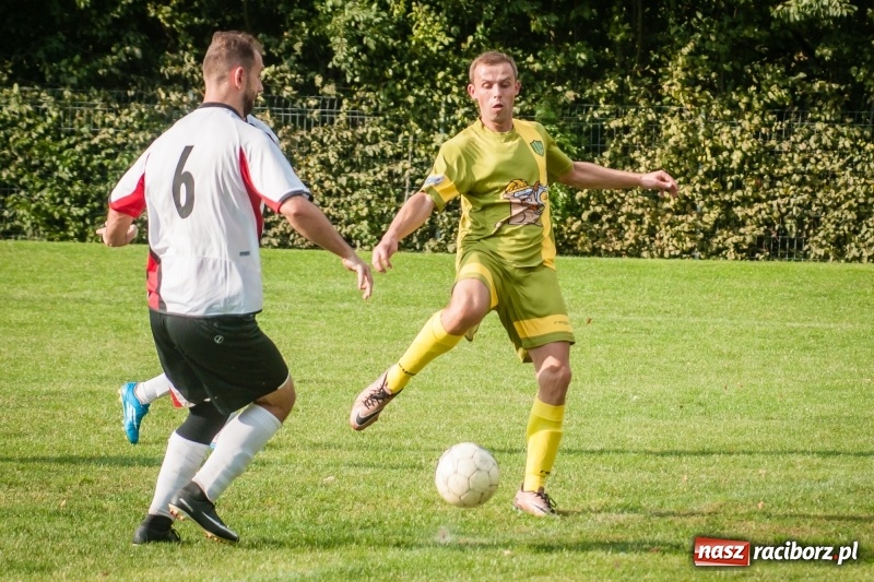 Zdjęcie w galerii na portalu naszraciborz.pl: Długo oczekiwane zwycięstwo Ocic przy Tuwima wiadomości z regionu