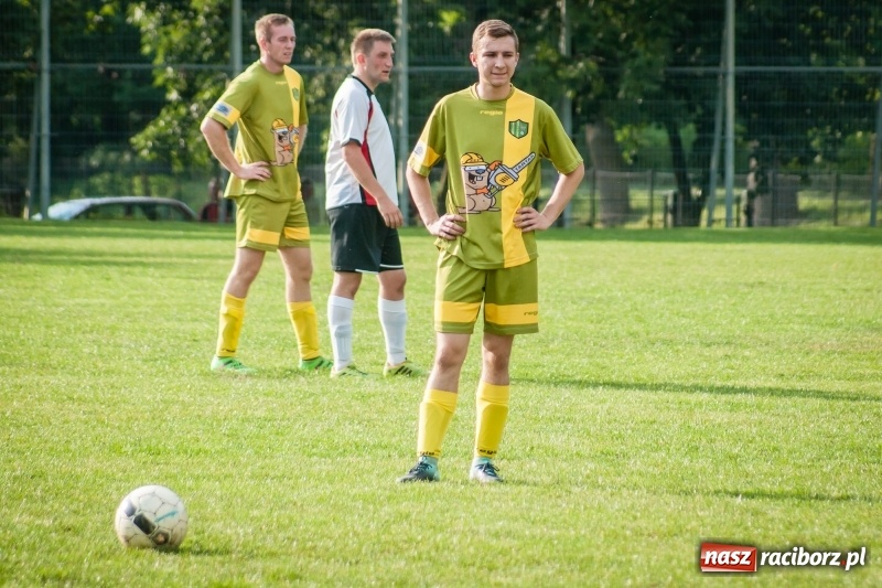 Zdjęcie w galerii na portalu naszraciborz.pl: Długo oczekiwane zwycięstwo Ocic przy Tuwima wiadomości z regionu