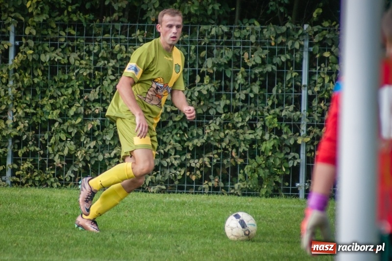 Zdjęcie w galerii na portalu naszraciborz.pl: Długo oczekiwane zwycięstwo Ocic przy Tuwima wiadomości z regionu