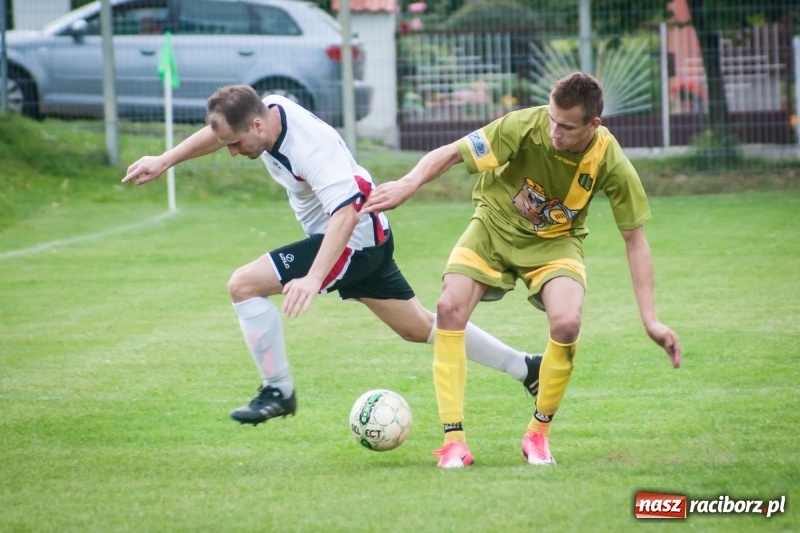 Zdjęcie w galerii na portalu naszraciborz.pl: Długo oczekiwane zwycięstwo Ocic przy Tuwima wiadomości z regionu