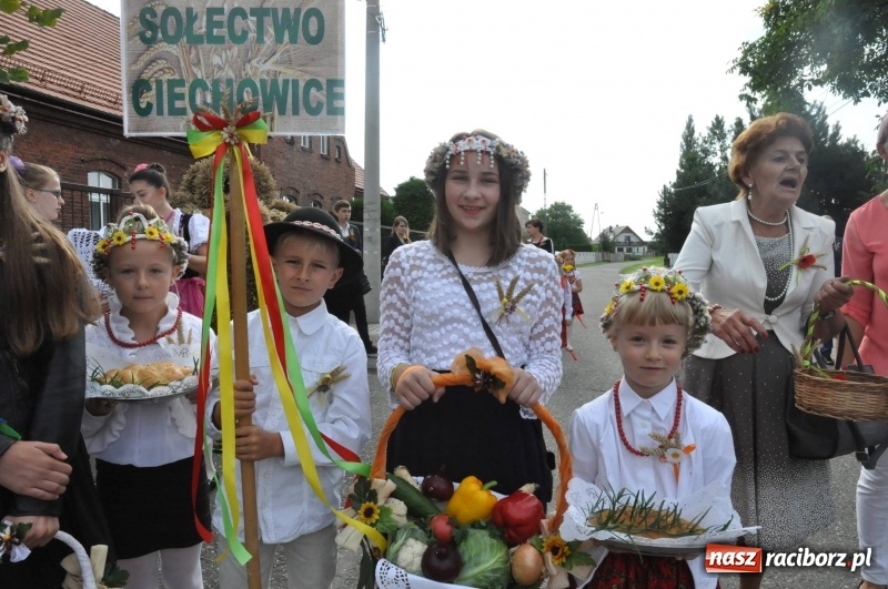 Zdjęcie w galerii na portalu naszraciborz.pl: Parafia Zawada Książęca świętuje dożynki wiadomości z regionu