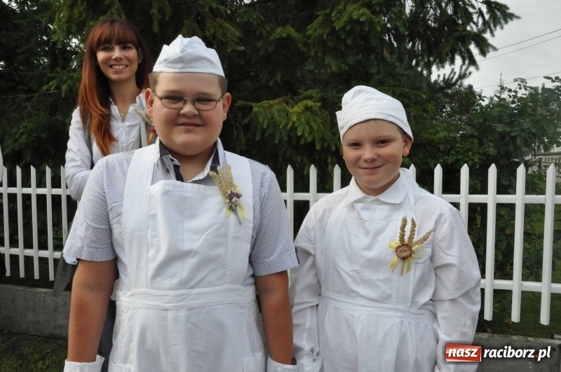 Zdjęcie w galerii na portalu naszraciborz.pl: Parafia Zawada Książęca świętuje dożynki wiadomości z regionu