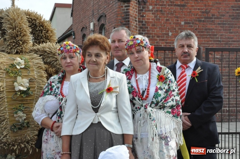 Zdjęcie w galerii na portalu naszraciborz.pl: Parafia Zawada Książęca świętuje dożynki wiadomości z regionu