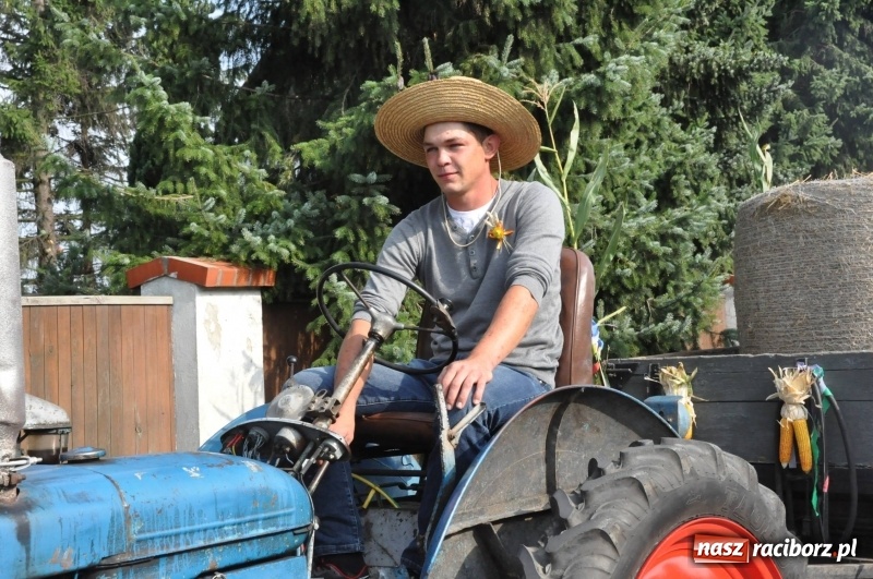 Zdjęcie w galerii na portalu naszraciborz.pl: Parafia Zawada Książęca świętuje dożynki wiadomości z regionu